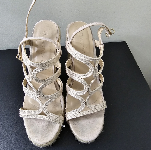 Wild Diva Wedge Sandals - Picture 2 of 3